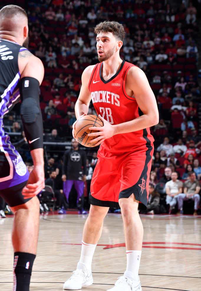 火箭横扫山西队，德罗赞状态火热