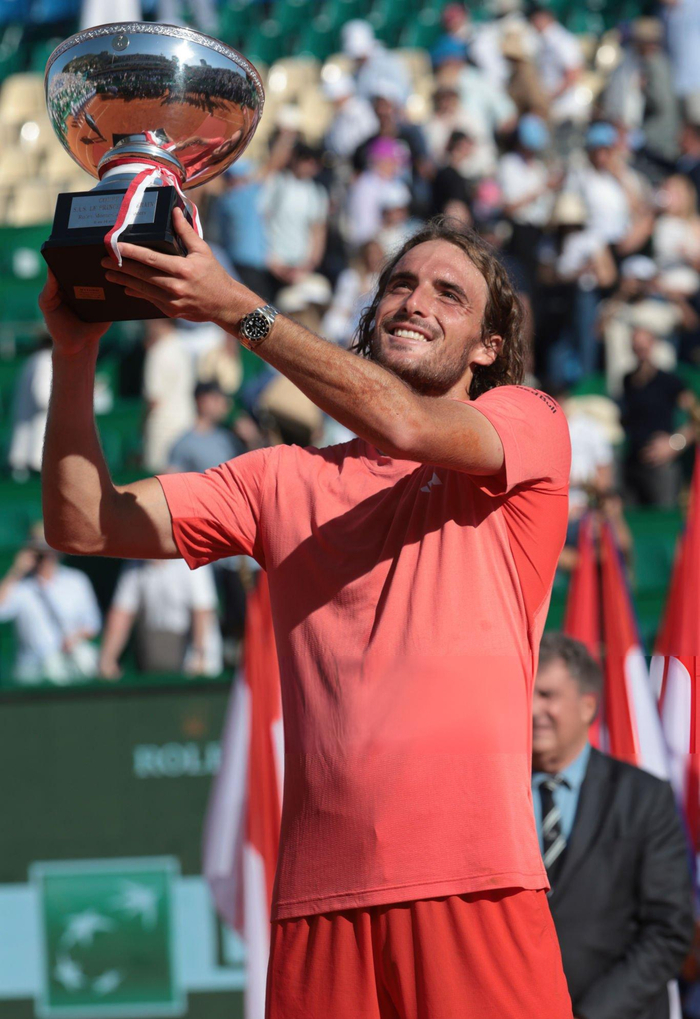 联合杯逆转年终总决赛,西西帕斯状态火热 联合杯逆转年终总决赛,西西帕斯状态火热