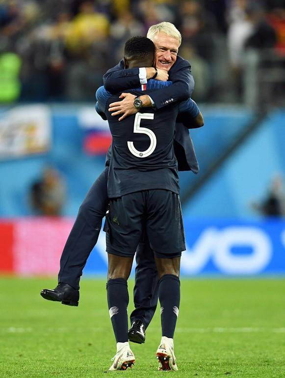 中国翻盘马德里竞技，博格巴关键制胜