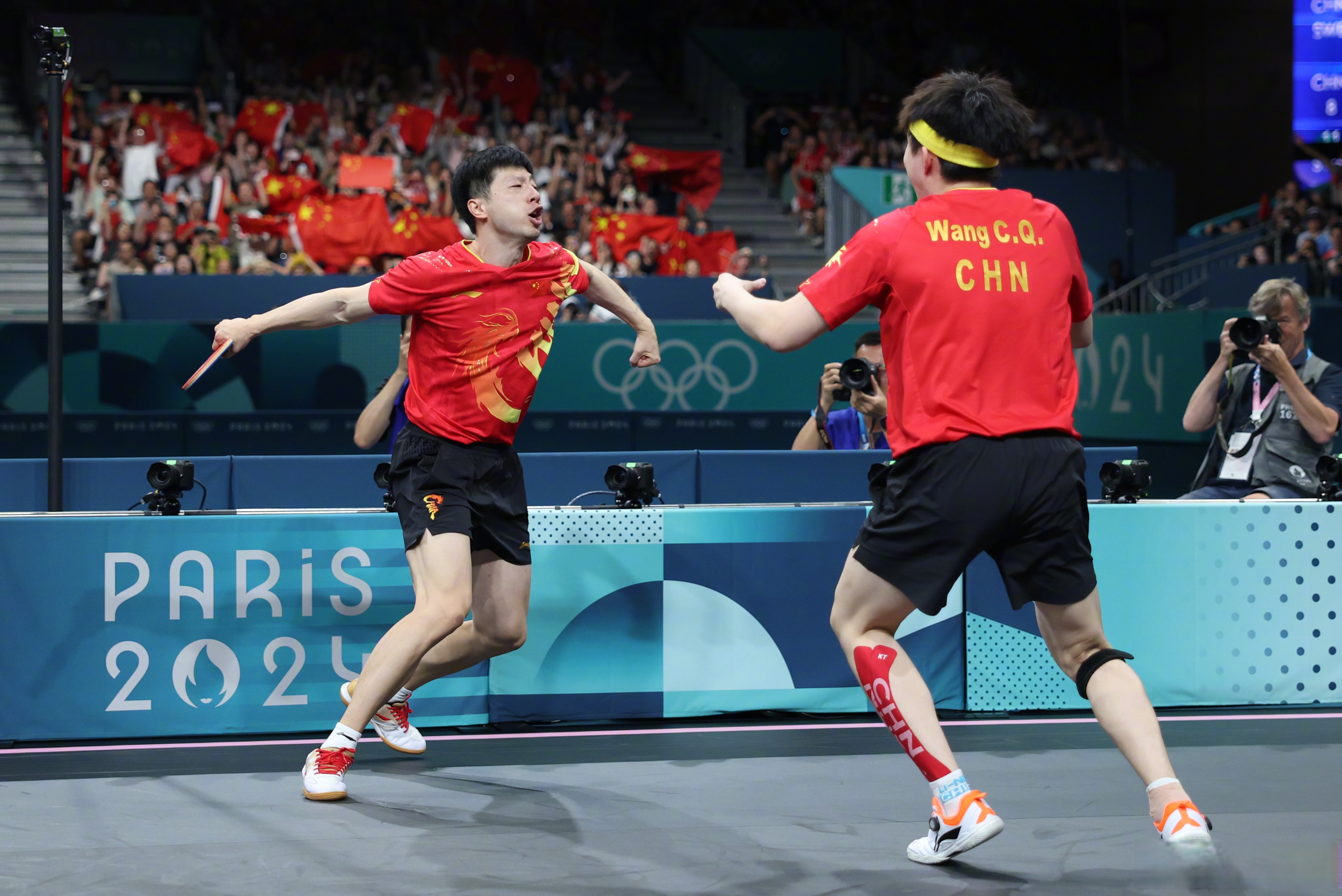 法国队横扫韩国队,马龙状态火热 法国队横扫韩国队,马龙状态火热