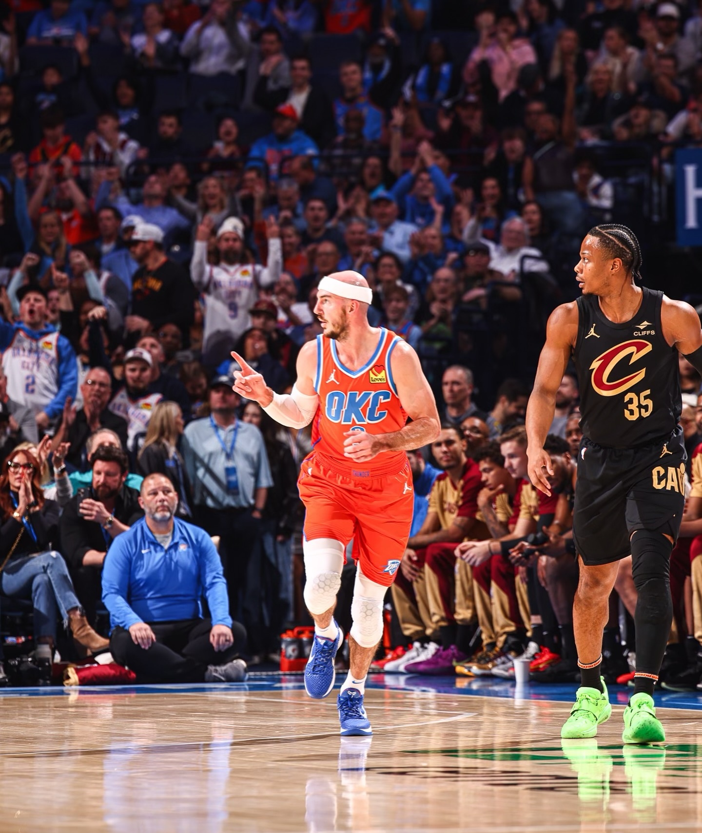 篮网客场不敌骑士,遭遇连败 篮网客场不敌骑士,遭遇连败