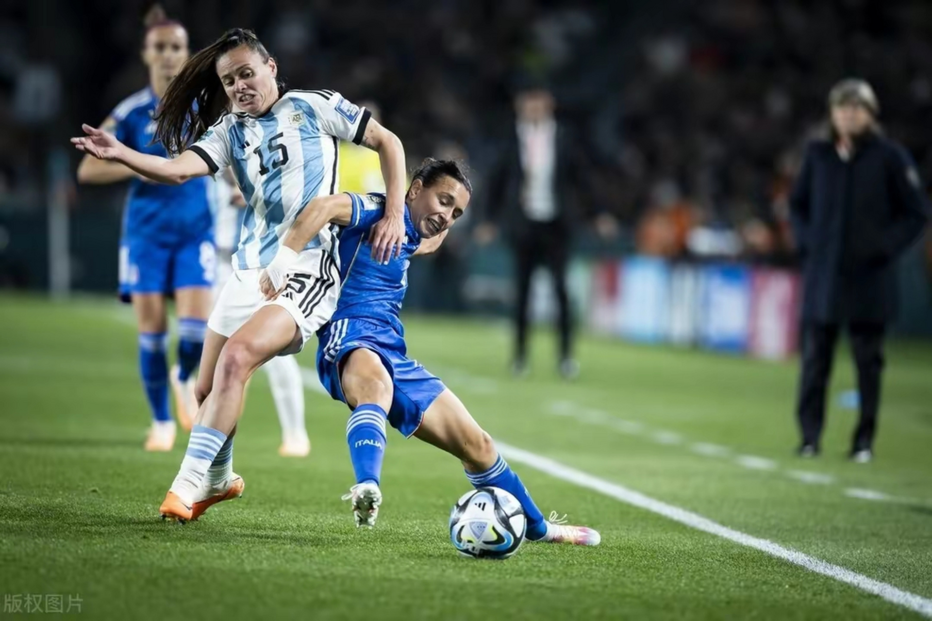 意大利队在赛场上大放异彩