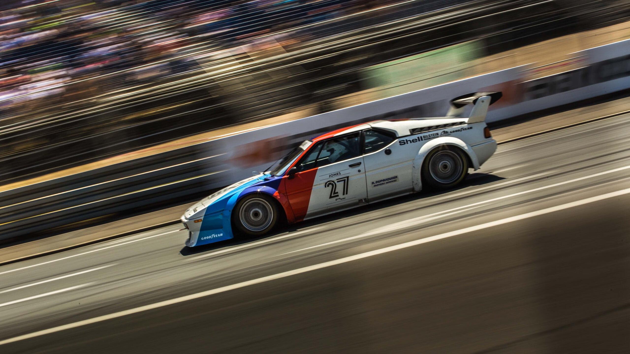 贝恩里程碑之夜，老鹰巅峰对决开拓者，胜者书写传奇