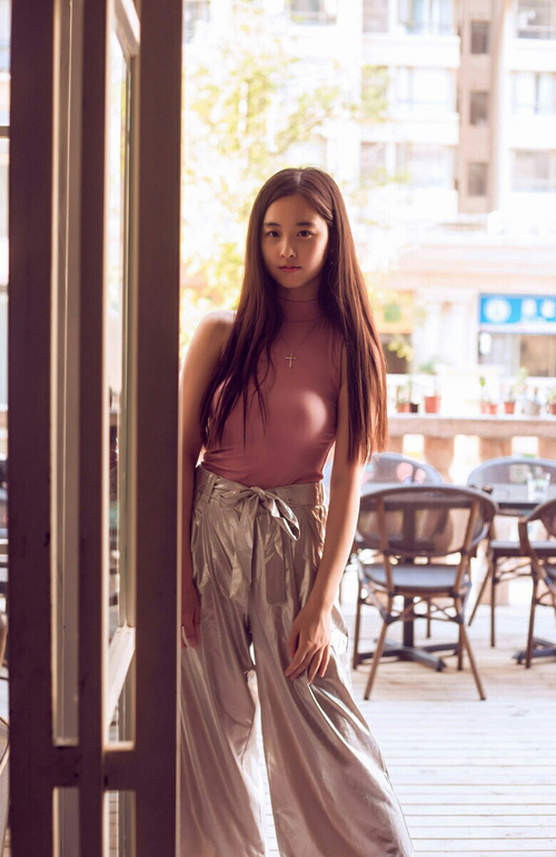 南美风暴席卷北非,本泽马关键一击,秘鲁战术压制突尼斯