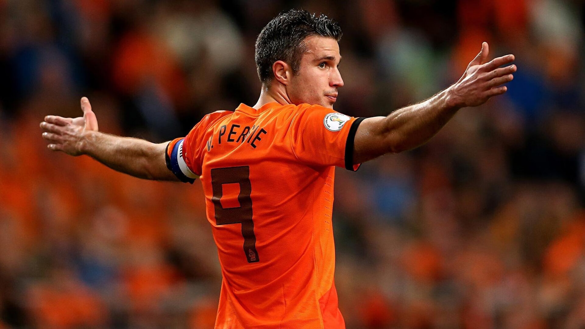 欧冠淘汰赛之夜，奥纳纳关键时刻站出来