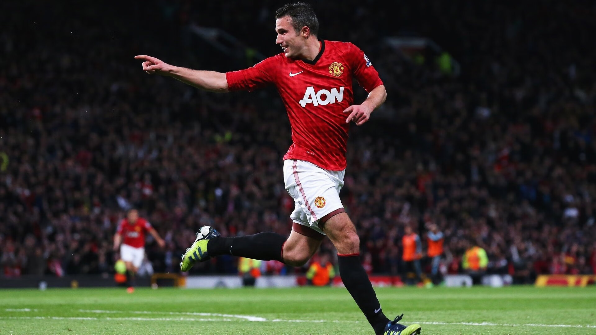 丹麦横扫希腊,奥利维耶惊艳四座,一场足球艺术的完美演绎